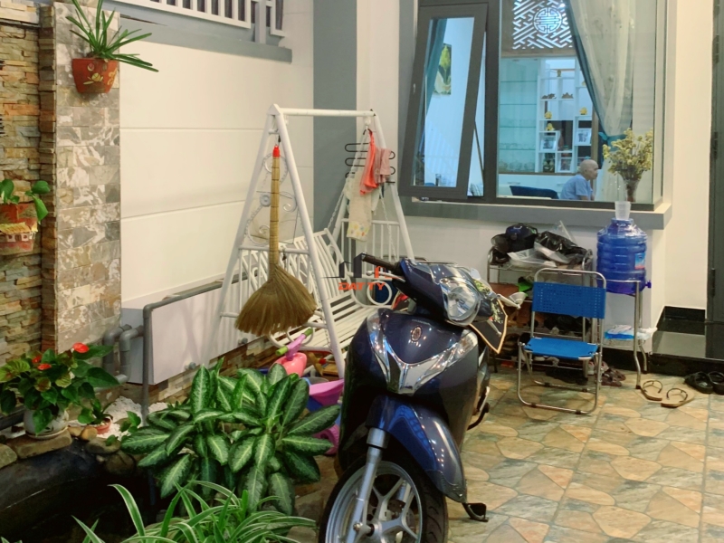 Bán nhà mới 99% full nội thất 105/4 Tây Sơn – Tân Thành