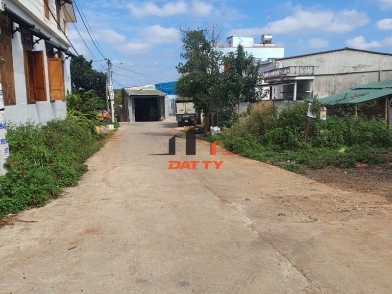 Đất 6×20 hẻm ô tô đối diện Agribank – P Tân Hòa