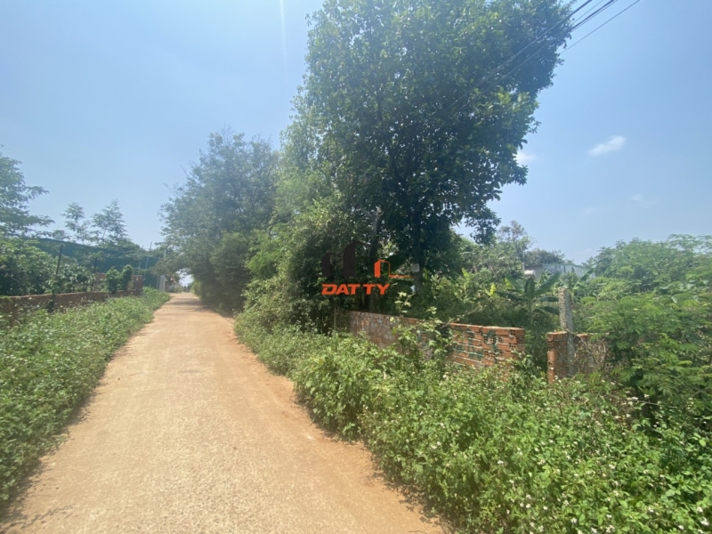 Bán lô đất đẹp hẻm 34 đường Nguyễn Thị Định – giá 1,55 tỷ.