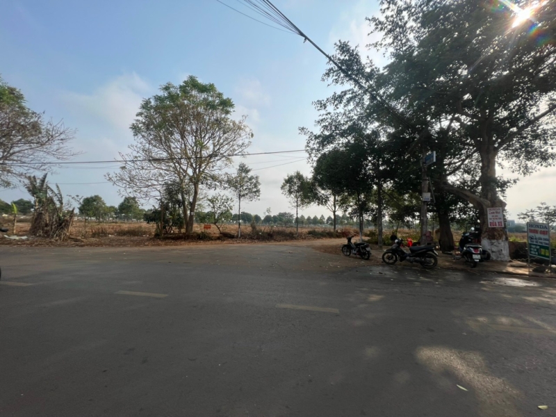 Bán đất hẻm 30 Nguyễn Xuân Nguyên 5x30m tc 100% giá 3.2 tỷ