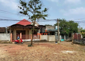 Bán nhanh lô đất đầu hẻm 54 Đặng Văn Ngữ gần chợ P Eatam