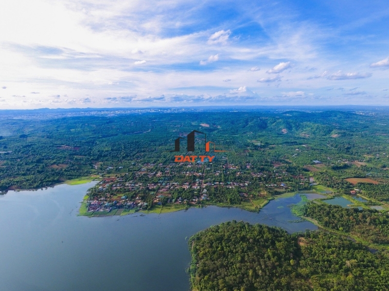 Đất View Hồ Eakao 5.5 Sào 2 Mặt Tiền 400m2 Thổ Cư Giá Chỉ 8.5 tỷ.